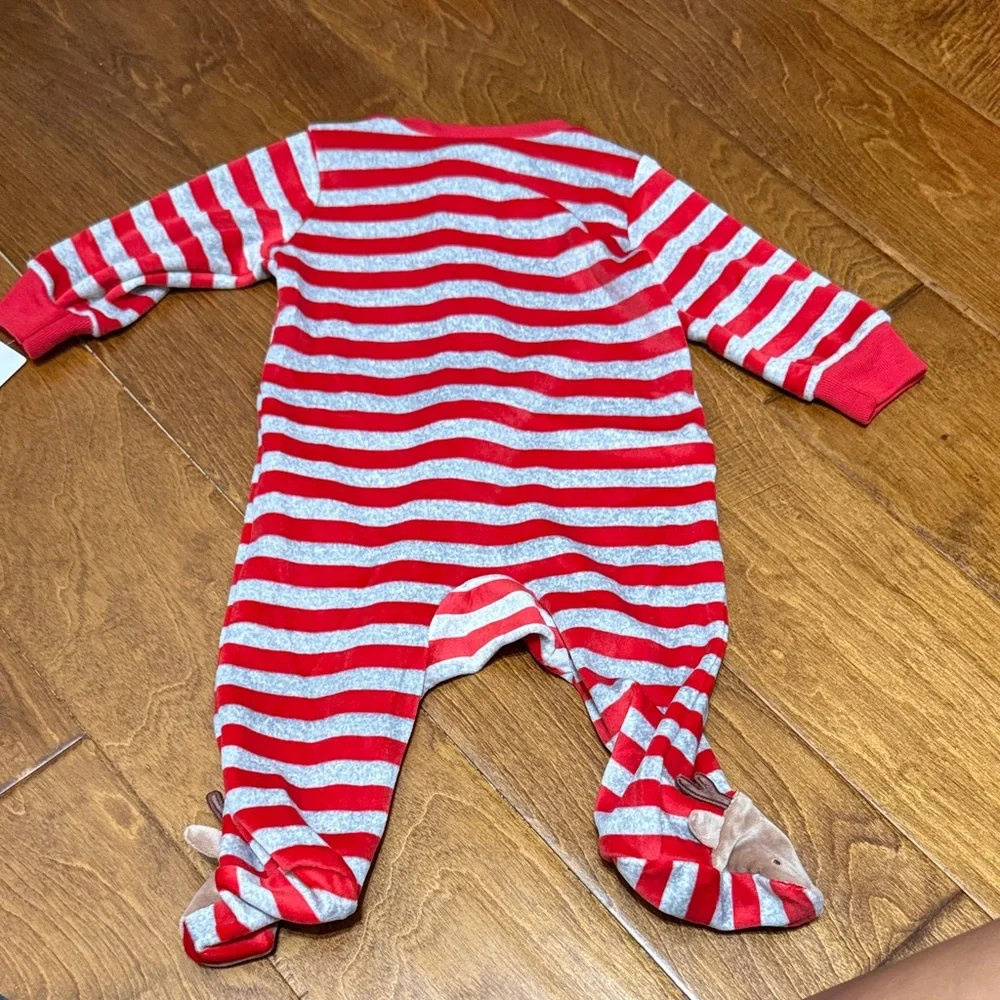 NWT Size 6M Red and Gray Fleece Striped Onesie with Reindeer